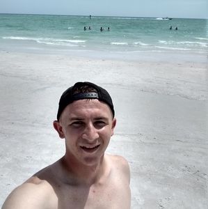 Meet your Posher, Thomas